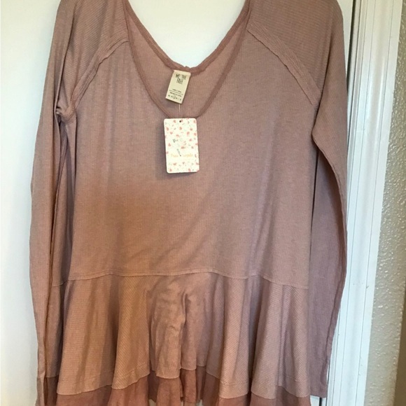 NWT free people long sleeve shirt with thumb holes - Picture 5 of 6